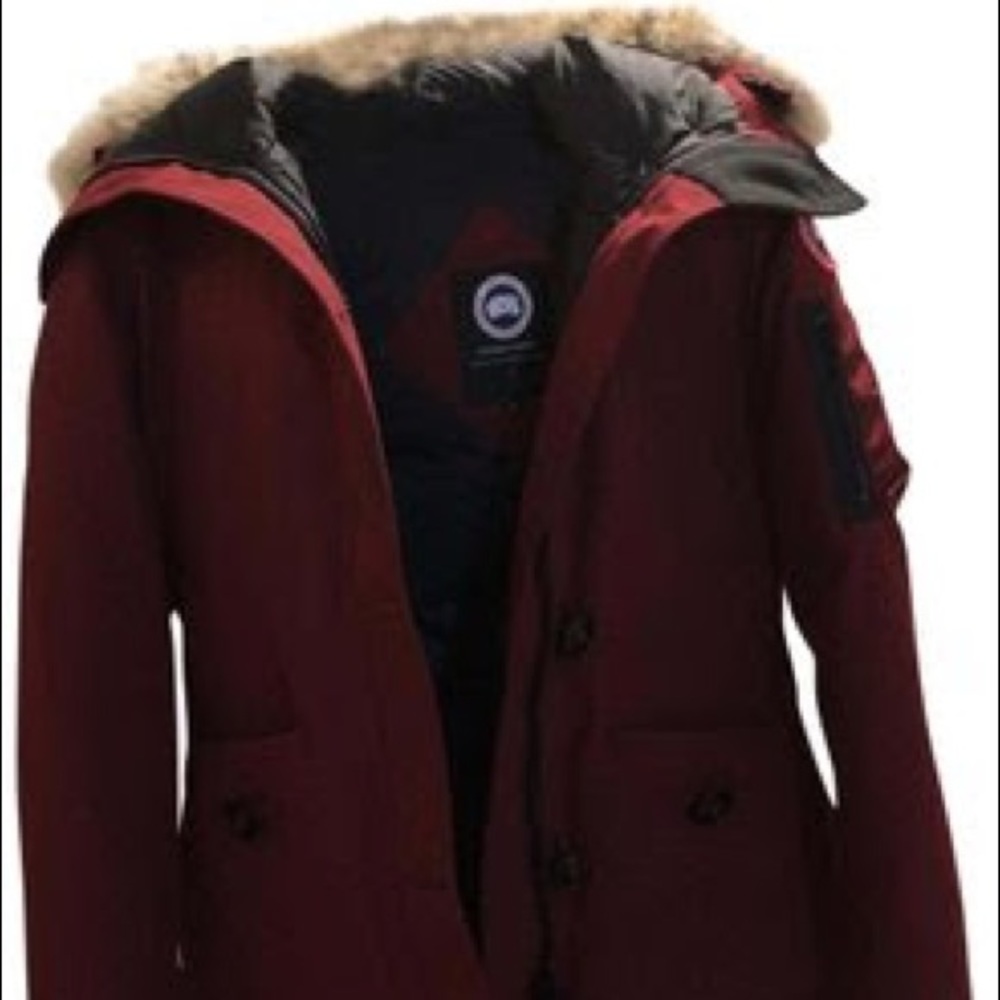 Canada Goose montebello parka in Red. Worn TWICE